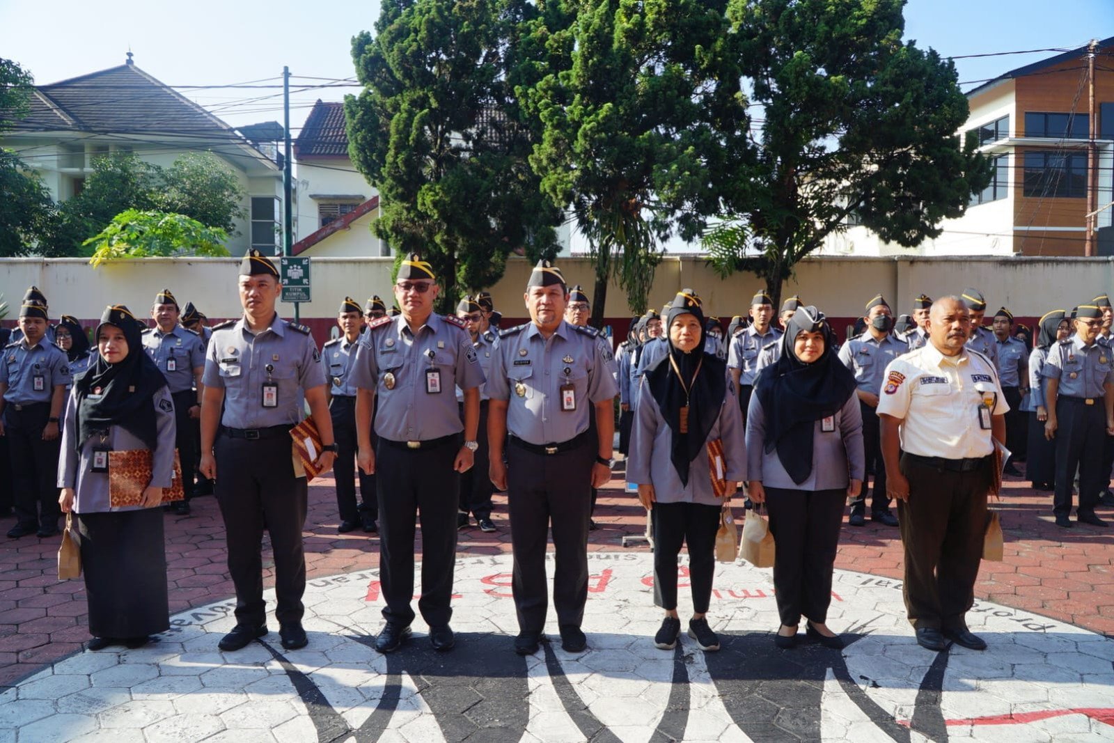 Kanwil Kemenkum DIY Raih Penghargaan Terbaik 2024, Kakanwil Puji Kinerja Gemilang Pegawai