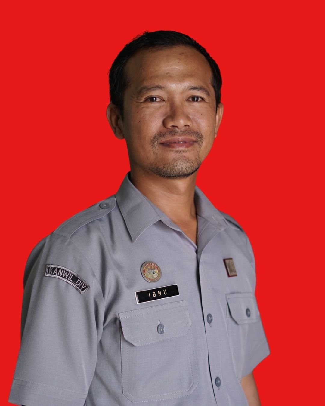 IBNU VAUYAN, S.H., M.M.