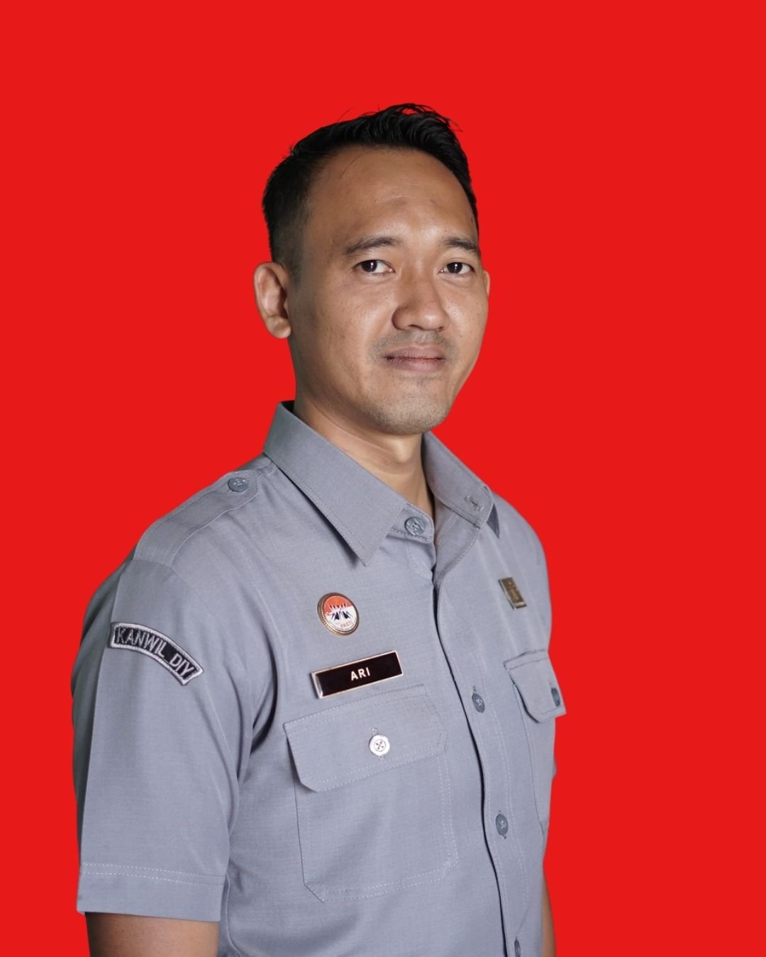 ARI FEBY KUMARA, S.E.